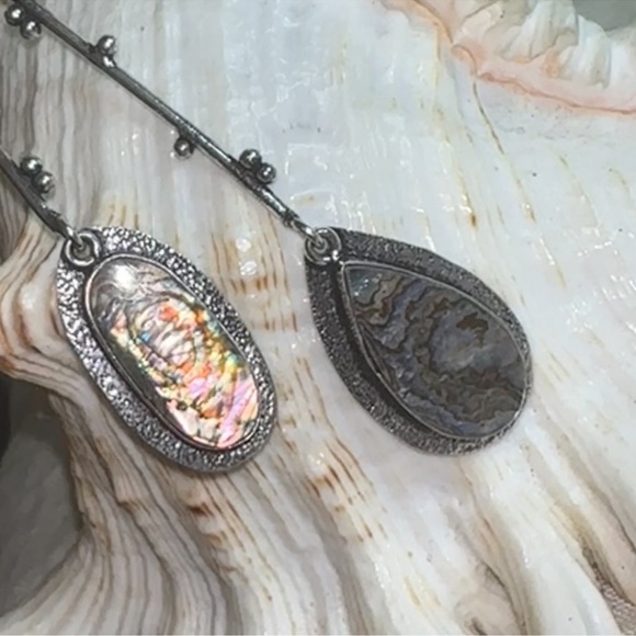 Modern Abalone Solar dangle multi-gem handmade statement Necklace - Picture 3 of 16